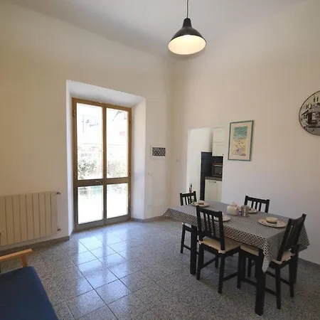 Primavera Trilo - Zona Mare Con Spazio Esterno, Clima E Posto Auto Apartmán Marina di Campo